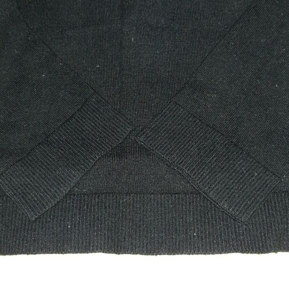 Philosophy Republic Clothing‎ V Neck Light Sweater - Picture 3 of 5